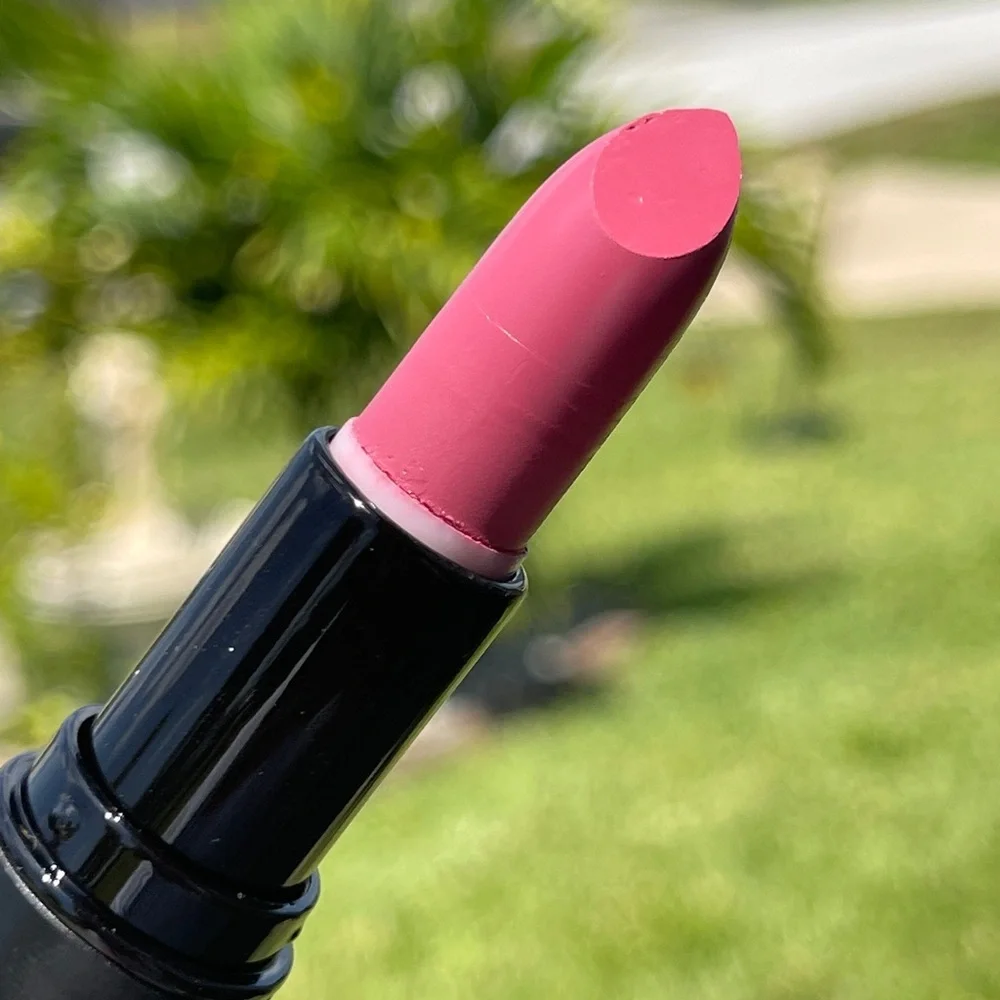 FOLLY FIRE Matte Lipstick In Sunset Blvd(Peachy Pink Nude)